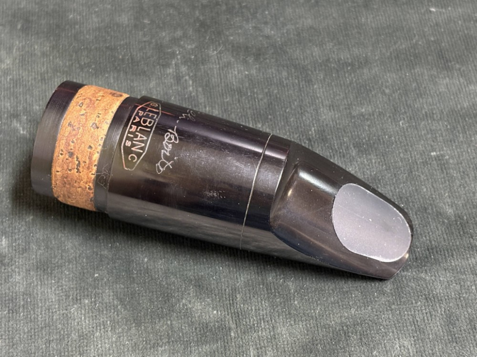 Photo Vintage Leblanc Paris Hard Rubber Contrabass Clarinet Mouthpiece - Measures .083